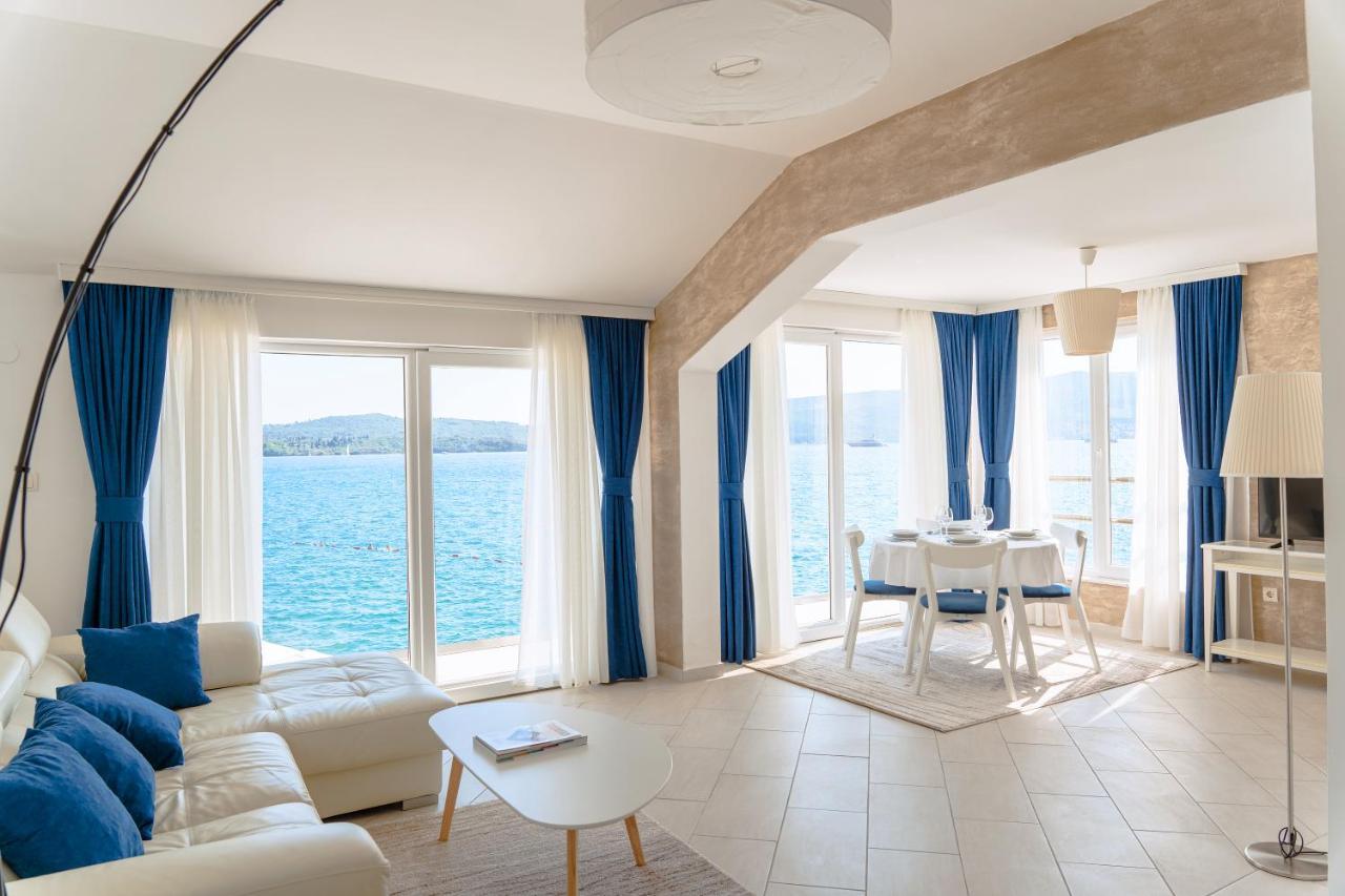 Seafront Apartments ティヴァト エクステリア 写真